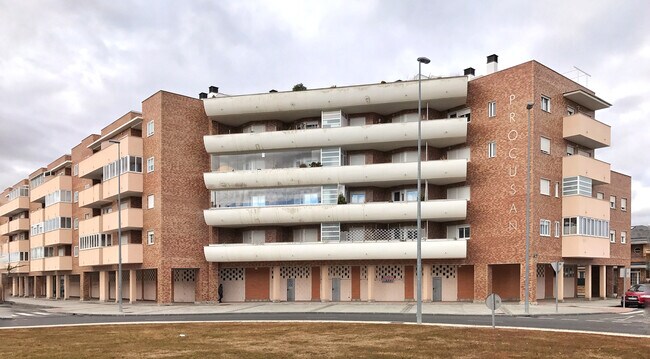 Más detalles de Calle Lazarillo de Tormes, 6, Ávila - Edificio residencial​ en venta