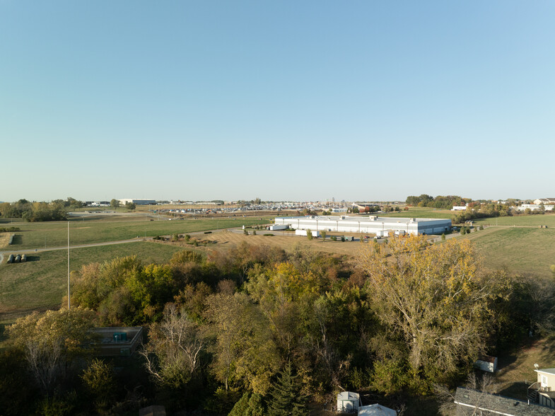 Fleur Dr, Des Moines, IA en venta - Foto del edificio - Imagen 2 de 3