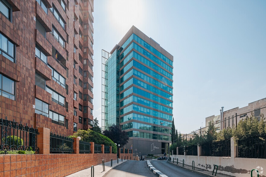 Cardenal Marcelo Spinola, 42, Madrid, Madrid en alquiler - Foto del edificio - Imagen 2 de 9
