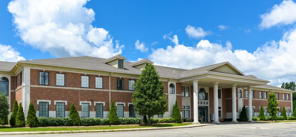 3950 S Rochester Rd, Rochester Hills, MI en alquiler - Foto del edificio - Imagen 1 de 2