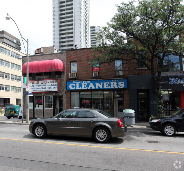 1391 Yonge St, Toronto, ON en alquiler - Foto del edificio - Imagen 2 de 6