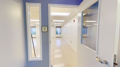 7777 Leesburg Pike, Falls Church, VA en alquiler Foto del interior- Imagen 1 de 4