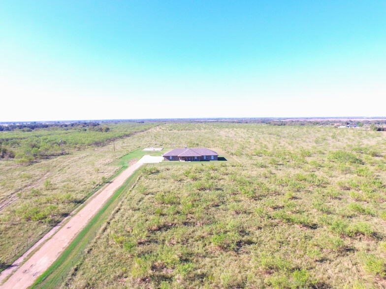 10151 County Road 305, Terrell, TX en venta - Foto del edificio - Imagen 2 de 40