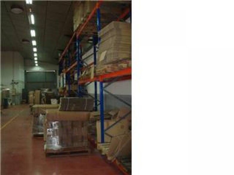 Nave en Crevillent, Alicante en venta - Foto del interior - Imagen 3 de 3