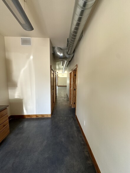 811 Walnut St, Louisville, CO en alquiler - Foto del interior - Imagen 3 de 13