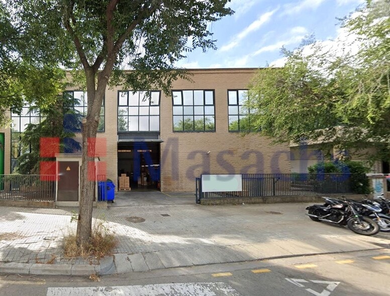 Nave en L'Hospitalet de Llobregat, Barcelona en alquiler - Foto del edificio - Imagen 3 de 6