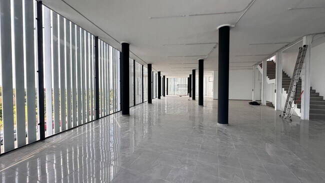 Más detalles de Nave en venta