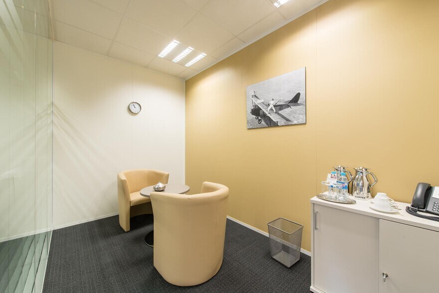 1 Rue Du Commandant Mouchotte, Paray-Vieille-Poste en alquiler - Foto del interior - Imagen 3 de 20