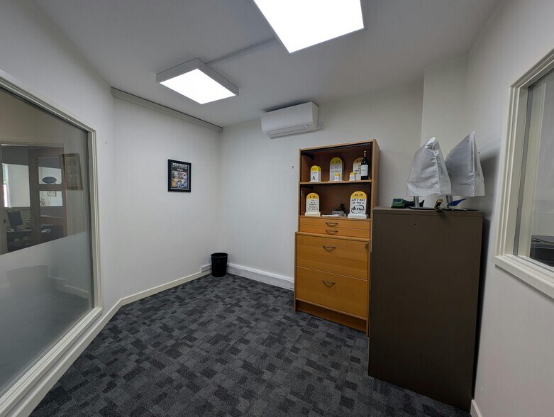 Newton Ln, Romsey en venta - Foto del edificio - Imagen 2 de 11