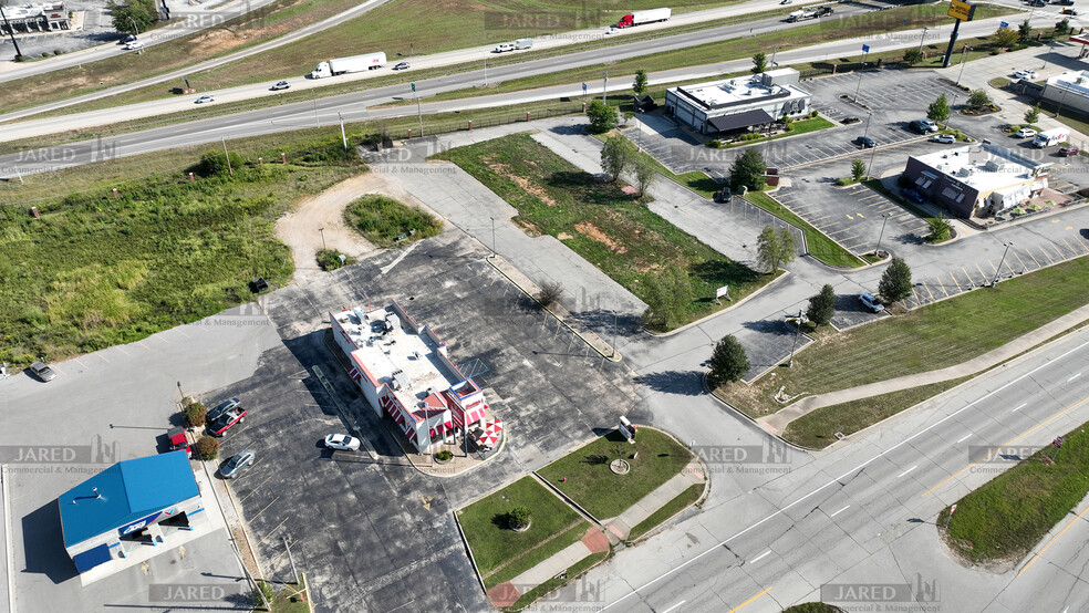 140 Old Route 66, Saint Robert, MO en alquiler - Foto del edificio - Imagen 3 de 9