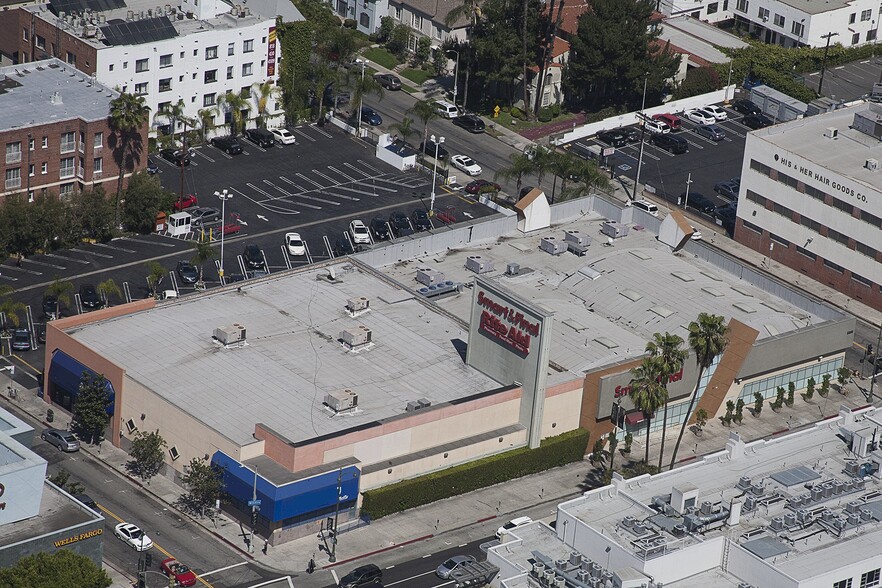 5575 Wilshire Blvd, Los Angeles, CA en alquiler - Foto del edificio - Imagen 3 de 7