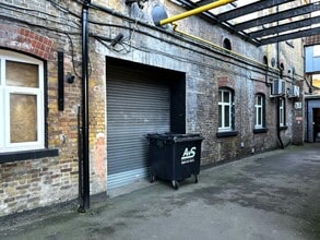 Sandown Rd, Watford en alquiler Foto del edificio- Imagen 2 de 4