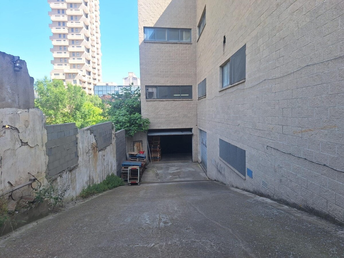 Mataró, BAR 08302 - Unidad - - - Foto del interior - Image 1 of 10