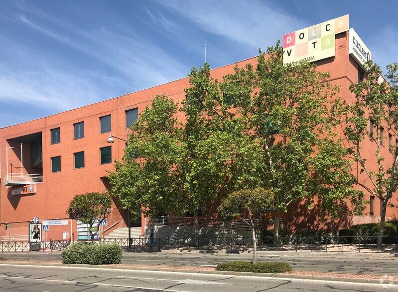 Avenida de España, 17, Alcobendas, Madrid en alquiler - Foto del edificio - Imagen 3 de 3