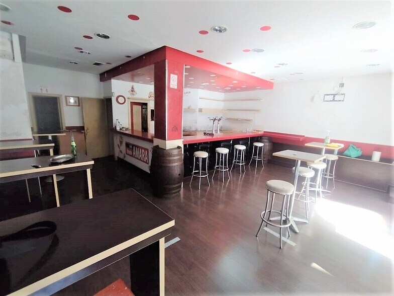 Local en Cáceres, Cáceres en alquiler - Foto del interior - Imagen 1 de 7