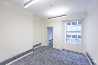 49-50 Queen Sq, Bristol en alquiler Foto del interior- Imagen 1 de 2