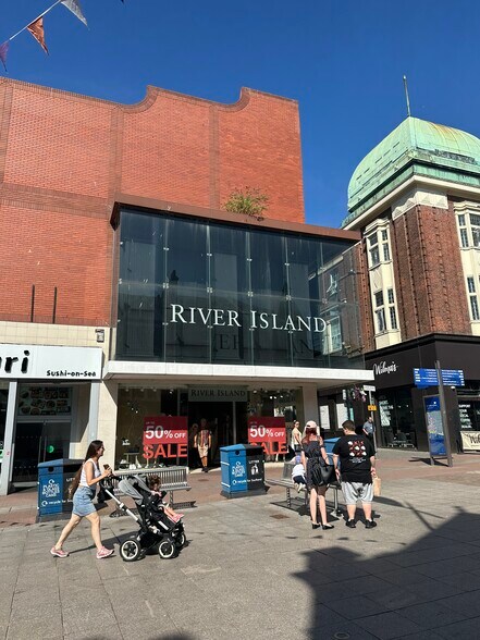 117 High St, Southend On Sea en alquiler - Foto del edificio - Imagen 2 de 2