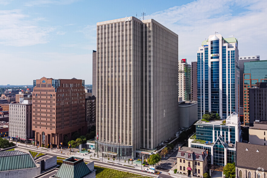 160 Elgin St, Ottawa, ON en alquiler - Foto del edificio - Imagen 1 de 11