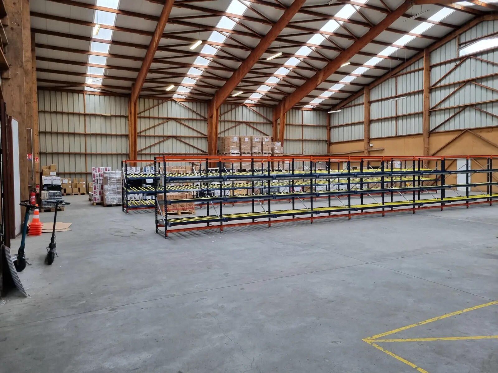 16 Rue Calmette Et Guérin, Lisieux en alquiler Foto del edificio- Imagen 1 de 7