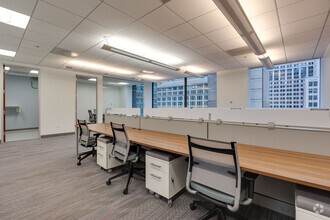 33 N Dearborn St, Chicago, IL en alquiler Foto del interior- Imagen 1 de 8