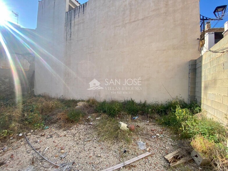Terreno en Alicante en venta - Foto del edificio - Imagen 3 de 10