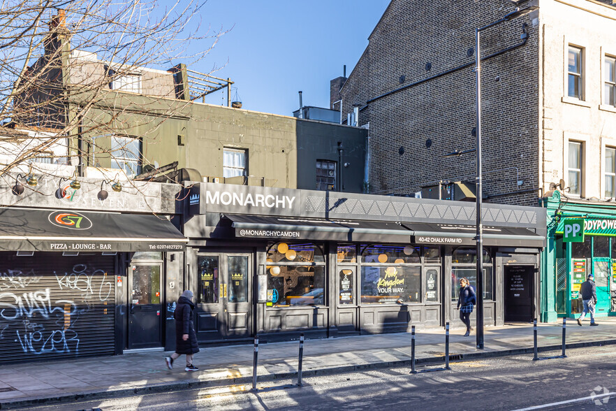 40-42 Chalk Farm Rd, London en alquiler - Foto del edificio - Imagen 2 de 3