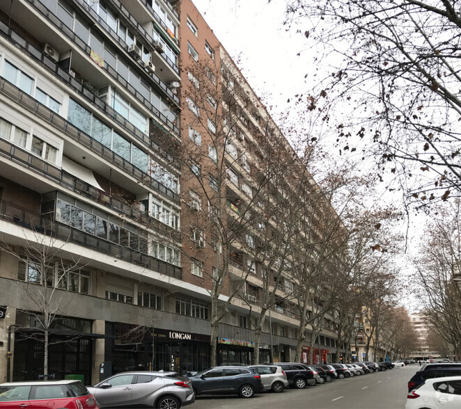 Zona Cuzco, Madrid, Madrid en venta - Foto del edificio - Imagen 2 de 11