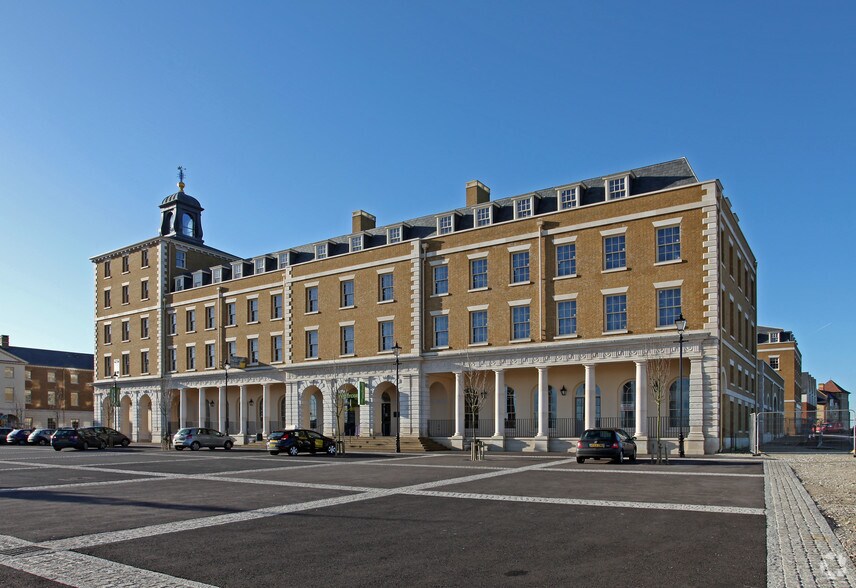 Queen Mother Sq, Dorchester en alquiler - Foto del edificio - Imagen 2 de 4