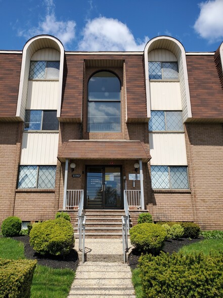 1150-1190 W St Georges Ave, Linden, NJ en venta - Foto del edificio - Imagen 1 de 39