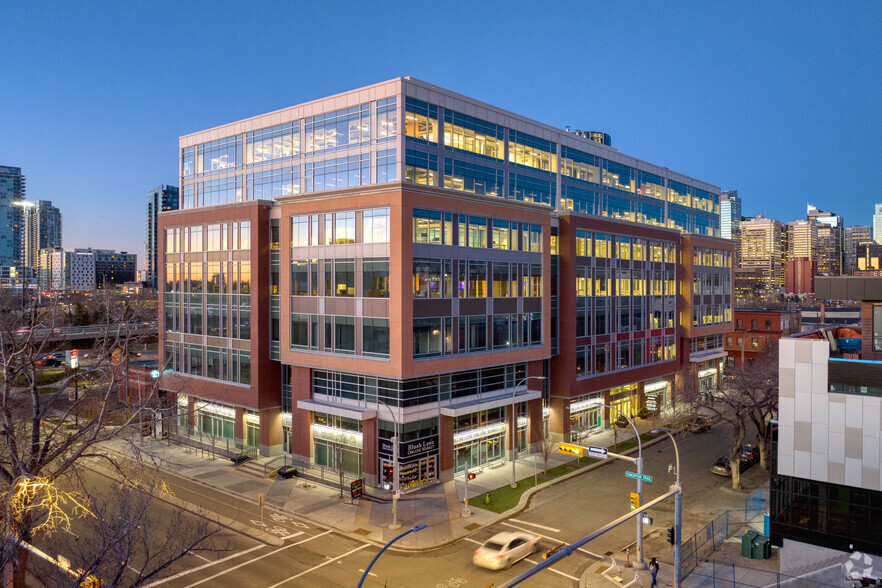 611 Meredith Rd NE, Calgary, AB en alquiler - Foto del edificio - Imagen 2 de 11