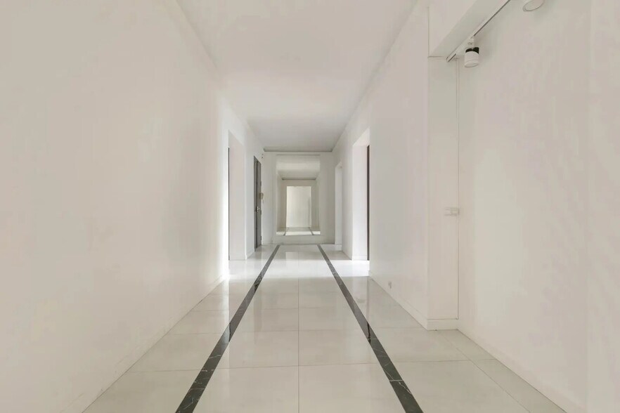 45 Avenue Victor Hugo, Paris en venta - Foto del interior - Imagen 3 de 19