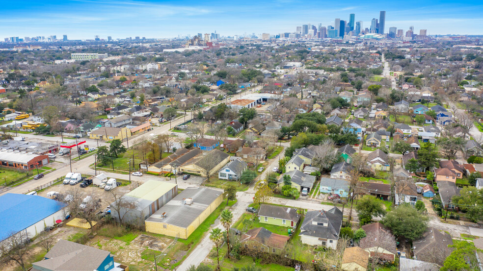 115 Engel St, Houston, TX en venta - Foto del edificio - Imagen 2 de 31