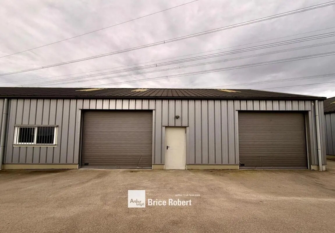 Oficina en Saint-André-de-Corcy en alquiler Foto principal- Imagen 1 de 5