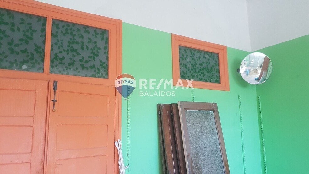 Local en Vigo, Pontevedra en alquiler - Foto del edificio - Imagen 3 de 21