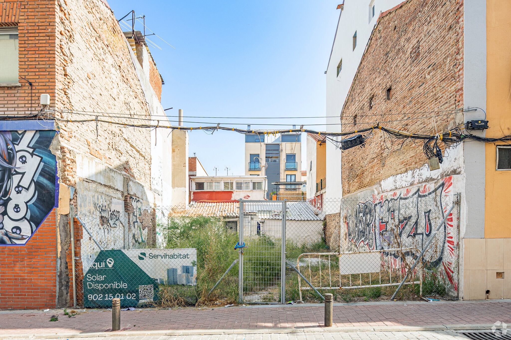 Calle de Tomás García, 9, Madrid, Madrid en venta Foto principal- Imagen 1 de 4