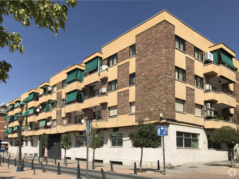 Avenida De Juan De La Cierva, 25, Getafe, Madrid en alquiler - Foto del edificio - Imagen 2 de 2