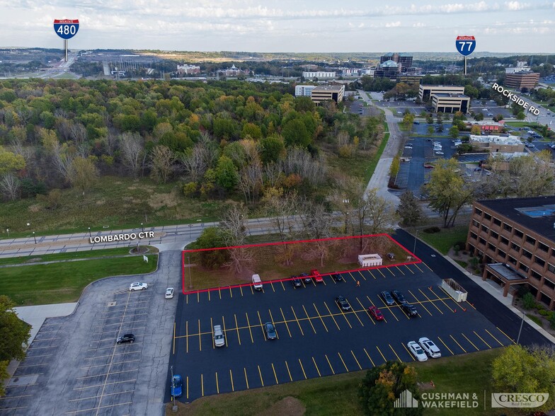 4141 Rockside, Seven Hills, OH en alquiler - Vista aérea - Imagen 3 de 7