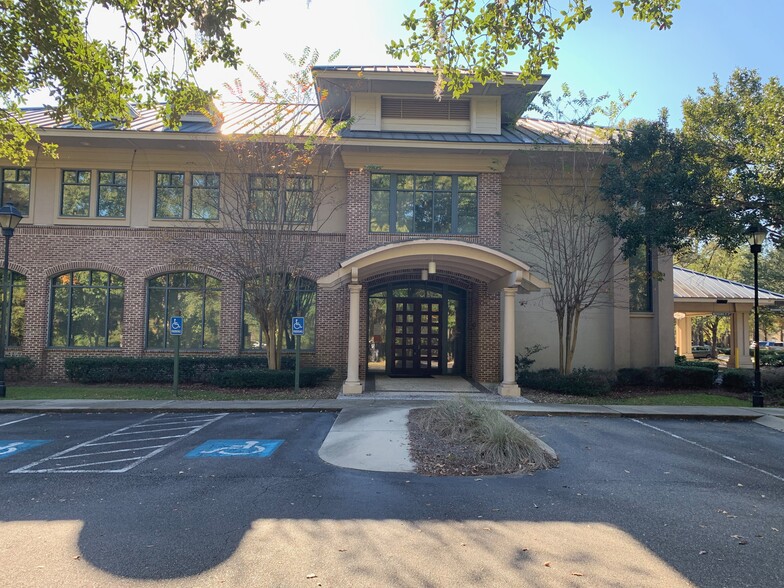 2 Westbury Park Way, Bluffton, SC en alquiler - Foto del edificio - Imagen 2 de 7