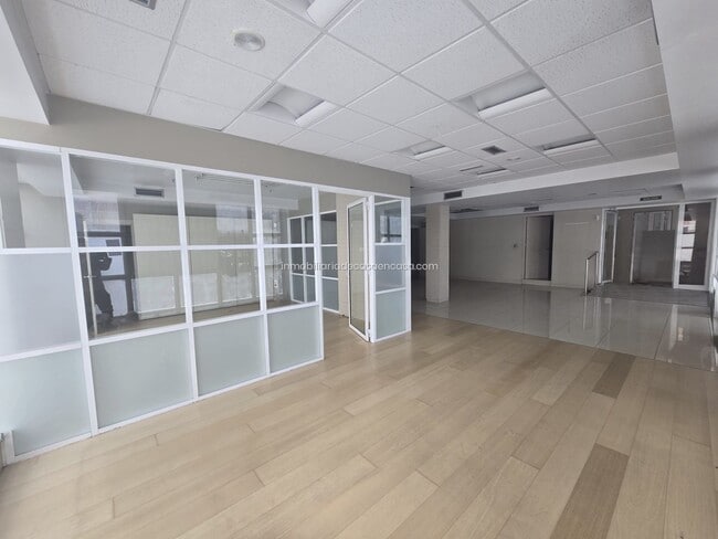 Más detalles de Local en alquiler