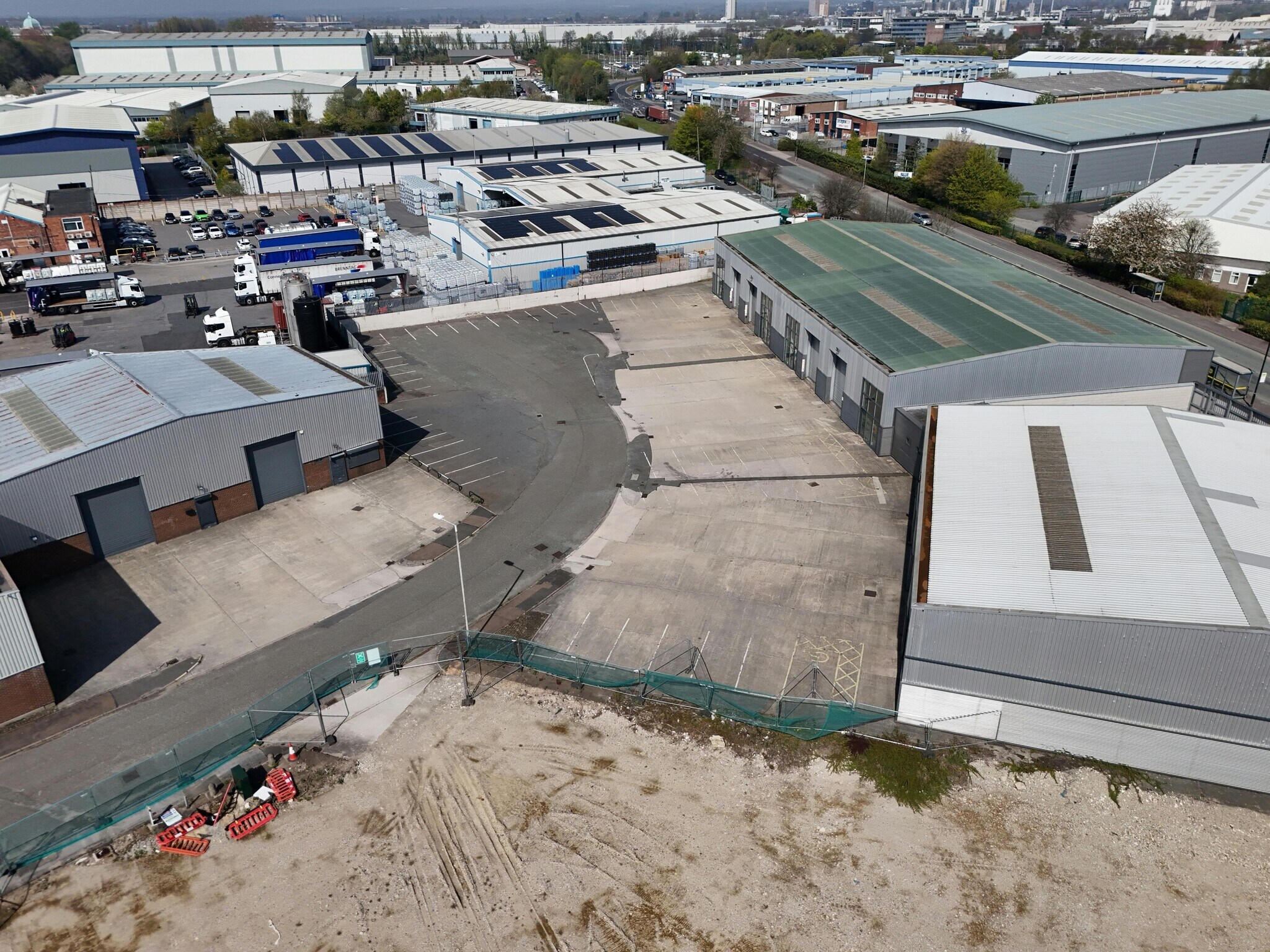 Textilose Rd, Manchester en alquiler Foto del edificio- Imagen 1 de 49