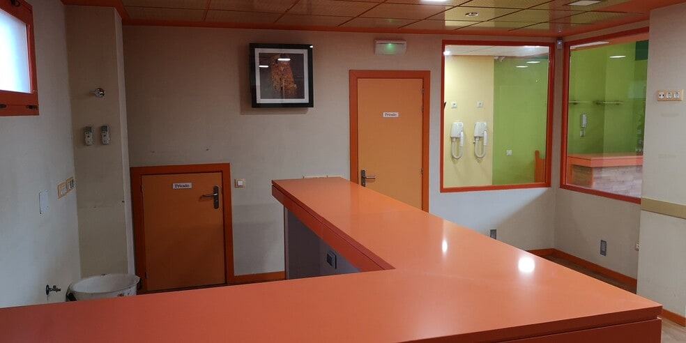 Edificio residencial en Madrid, Madrid en venta - Foto del edificio - Imagen 1 de 1