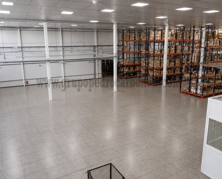 Nave en Elche, Alicante en alquiler - Foto del interior - Imagen 2 de 2