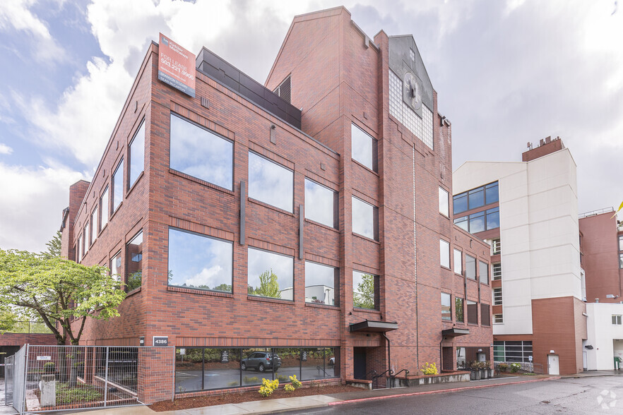 4386 S Macadam Ave, Portland, OR en alquiler - Foto del edificio - Imagen 2 de 5