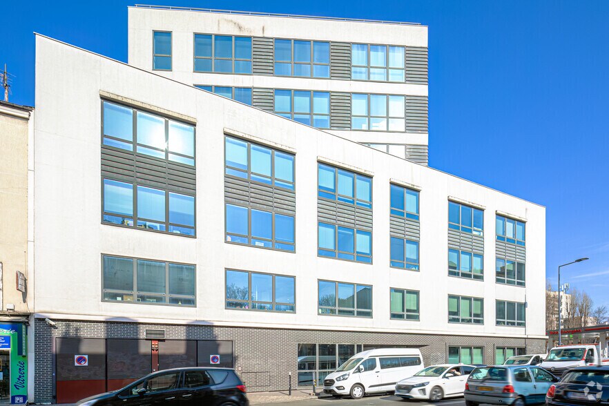 102 Rue De Paris, Montreuil en alquiler - Foto del edificio - Imagen 2 de 4