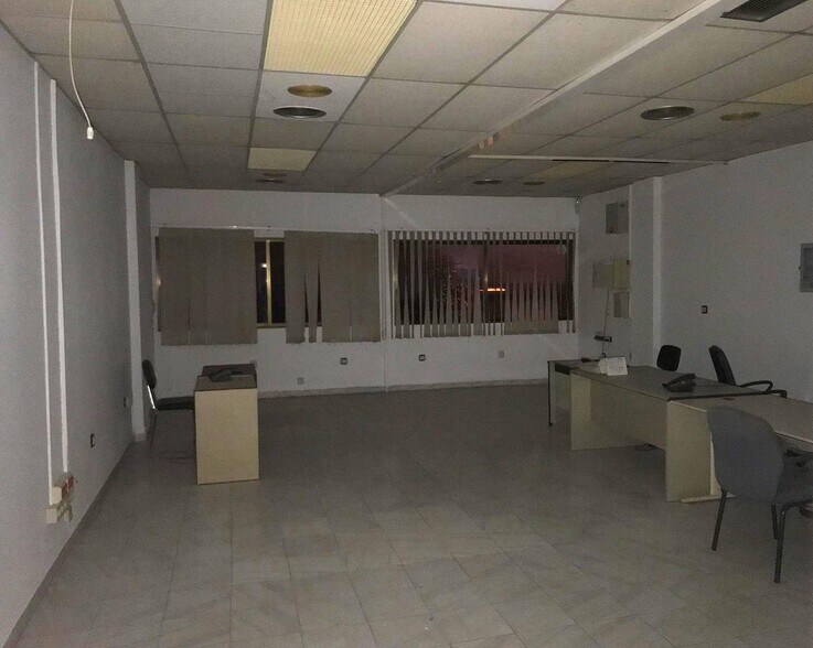 Local en El Ejido, Almería en venta - Foto del edificio - Imagen 2 de 5
