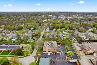 805 Oakwood Dr, Rochester, MI - vista aérea  vista de mapa - Image1