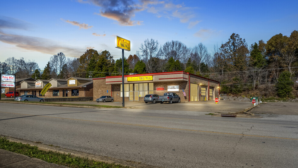 669 Knox Blvd, Radcliff, KY en venta - Foto del edificio - Imagen 2 de 8