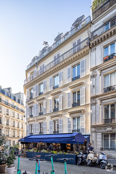 43 Rue Saint-Georges, Paris en alquiler - Foto del edificio - Imagen 2 de 2