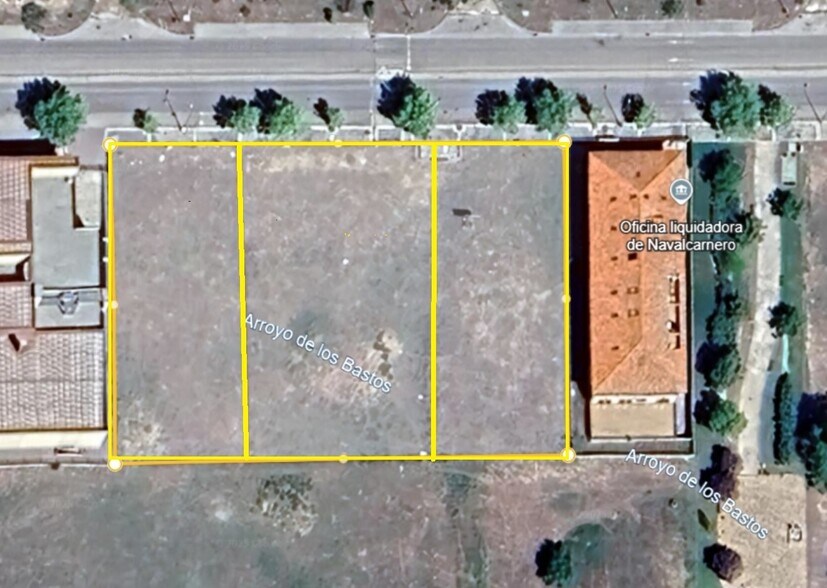 Avenida Ermita de San Juan, 58, Navalcarnero, Madrid en venta - Foto del edificio - Imagen 2 de 4