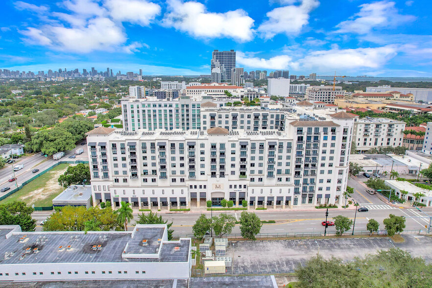 301 Altara Ave, Coral Gables, FL en alquiler - Foto del edificio - Imagen 2 de 12